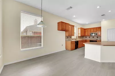 2700 Edgefield Trail, Mansfield, TX 76063 - Photo 11