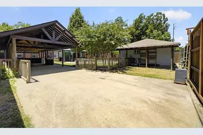 1912 Oldgate Lane, Garland, TX 75042 - Photo 5