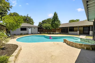 1912 Oldgate Lane, Garland, TX 75042 - Photo 19