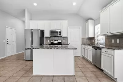 636 Brooks Street, Crowley, TX 76036 - Photo 11