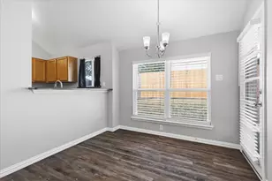 956 Sylvan Creek Dr, Lewisville, TX 75067 - Photo 13