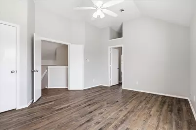 956 Sylvan Creek Drive, Lewisville, TX 75067 - Photo 25