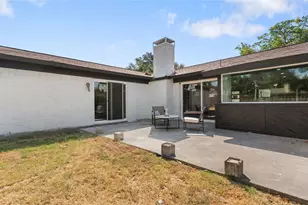 3757 Blue Trace Ln, Farmers Branch, TX 75244 - Photo 17