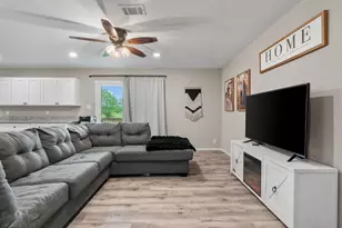 360 Co Rd 4358, Decatur, TX 76234 - Photo 9