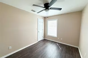 434 Woodlawn St, Sulphur Springs, TX 75482 - Photo 11