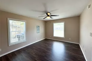 434 Woodlawn St, Sulphur Springs, TX 75482 - Photo 5