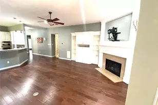 9709 Raven Ln, Irving, TX 75063 - Photo 3
