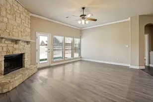 4503 Karen Dr, Mansfield, TX 76063 - Photo 9