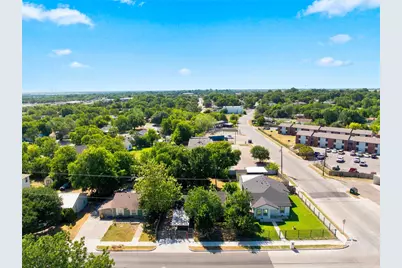 3520 Bagby Avenue, Waco, TX 76711 - Photo 17