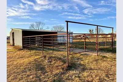 207 County Road 3214, Bridgeport, TX 76426 - Photo 3
