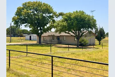 207 County Road 3214, Bridgeport, TX 76426 - Photo 1