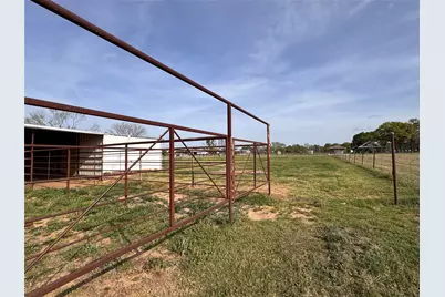 207 County Road 3214, Bridgeport, TX 76426 - Photo 31