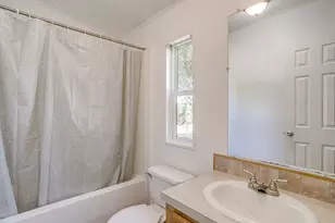 557 Surrey Ln, Burleson, TX 76028 - Photo 17
