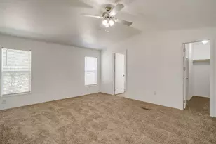557 Surrey Ln, Burleson, TX 76028 - Photo 11