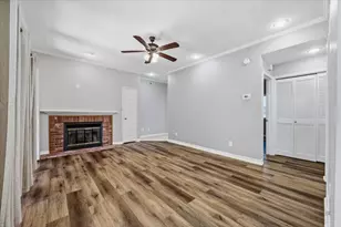 400 Pebble Way, Arlington, TX 76006 - Photo 5