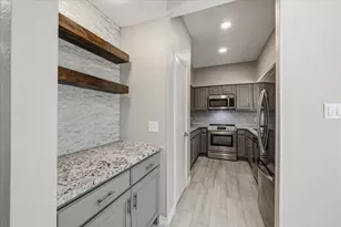 400 Pebble Way, Arlington, TX 76006 - Photo 11