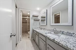 400 Pebble Way, Arlington, TX 76006 - Photo 13