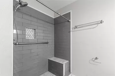 1015 W Sycamore Street, Sherman, TX 75092 - Photo 9