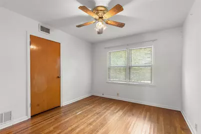 1015 W Sycamore Street, Sherman, TX 75092 - Photo 15