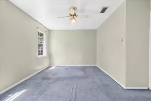 4209 Pioneer Rd, Balch Springs, TX 75180 - Photo 9