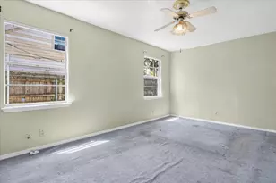4209 Pioneer Rd, Balch Springs, TX 75180 - Photo 11