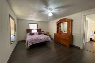 621 N Birch Ave, Munday, TX 76371 - Photo 5