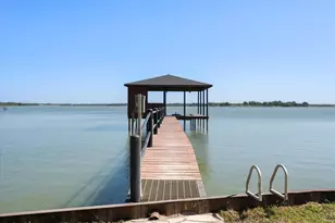429 Meandering Way, Corsicana, TX 75109 - Photo 3