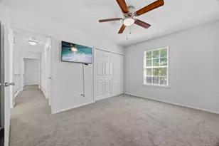 2304 Crestmeadow St, Denton, TX 76207 - Photo 11