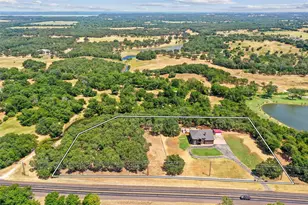 2380 W Sherman Dr, Aubrey, TX 76227 - Photo 3