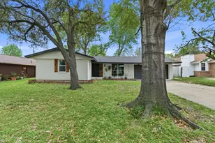 1920 Canterbury St, Irving, TX 75062 - Photo 1