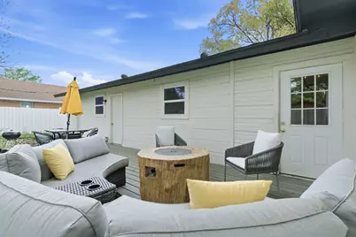 1920 Canterbury Street, Irving, TX 75062 - Photo 31