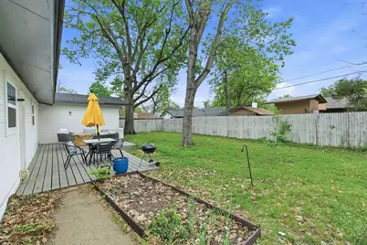 1920 Canterbury Street, Irving, TX 75062 - Photo 33