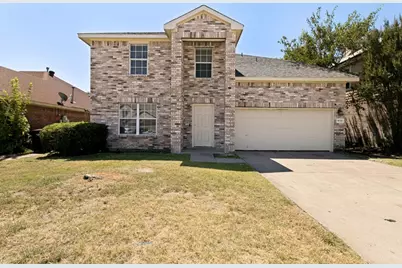 4721 Palm Ridge Drive, Fort Worth, TX 76133 - Photo 1
