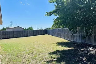 1703 Eagle River Trail, Lancaster, TX 75146 - Photo 17
