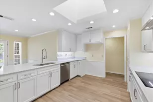 4134 High Star Ln, Dallas, TX 75287 - Photo 9