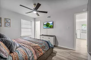 2244 Cambridge Dr, Irving, TX 75061 - Photo 19