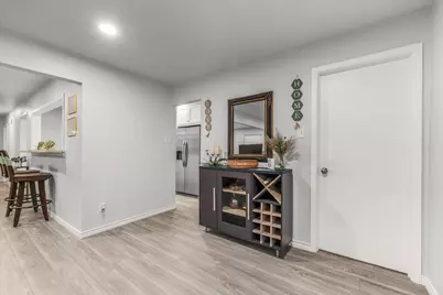 2244 Cambridge Drive, Irving, TX 75061 - Photo 7