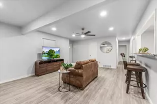 2244 Cambridge Dr, Irving, TX 75061 - Photo 5
