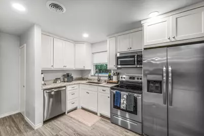 2244 Cambridge Drive, Irving, TX 75061 - Photo 13