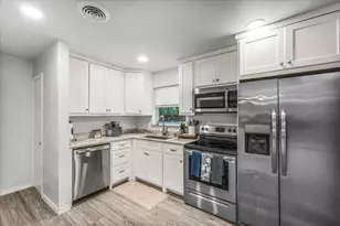 2244 Cambridge Dr, Irving, TX 75061 - Photo 13