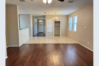4001 Hawkins Drive, McKinney, TX 75072 - Photo 7