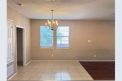 4001 Hawkins Drive, McKinney, TX 75072 - Photo 5