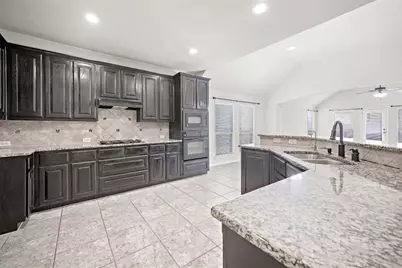 10005 Petrified Tree Lane, McKinney, TX 75072 - Photo 9
