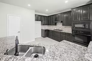 10005 Petrified Tree Ln, McKinney, TX 75072 - Photo 9