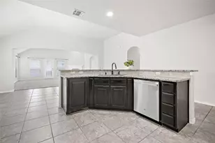 10005 Petrified Tree Ln, McKinney, TX 75072 - Photo 7