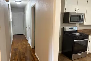 404 W Heron St, Denison, TX 75020 - Photo 13