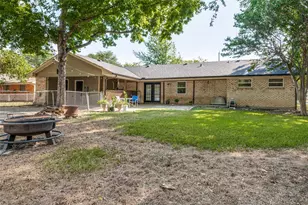 407 Floyd St, Waxahachie, TX 75165 - Photo 23