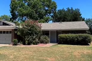 2703 Capistrano Ct S, Arlington, TX 76015 - Photo 3