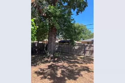 2703 Capistrano Court S, Arlington, TX 76015 - Photo 29