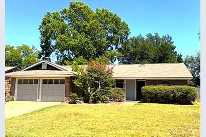 2703 Capistrano Court S, Arlington, TX 76015 - Photo 1